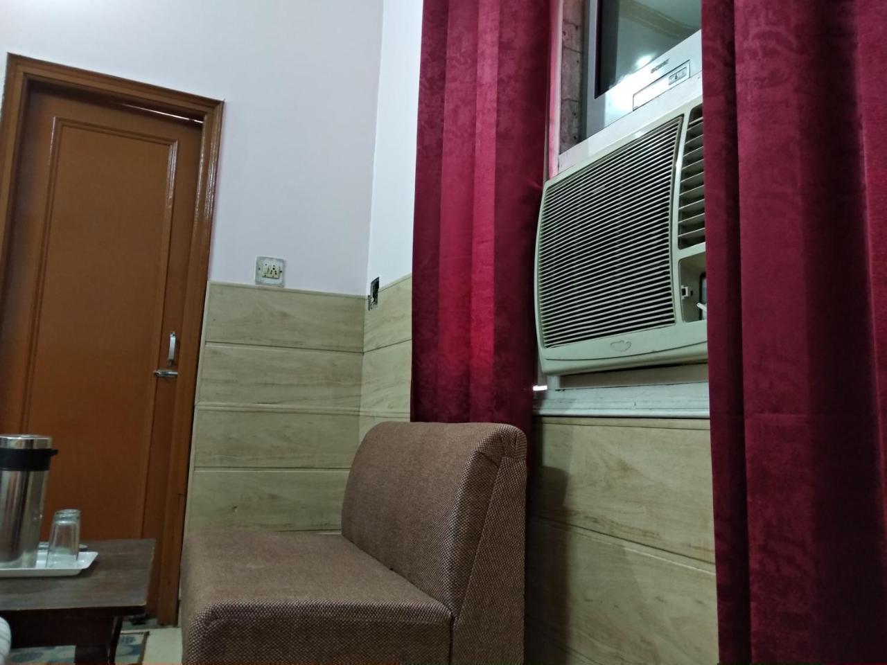 Hotel Palace Амритсар Экстерьер фото